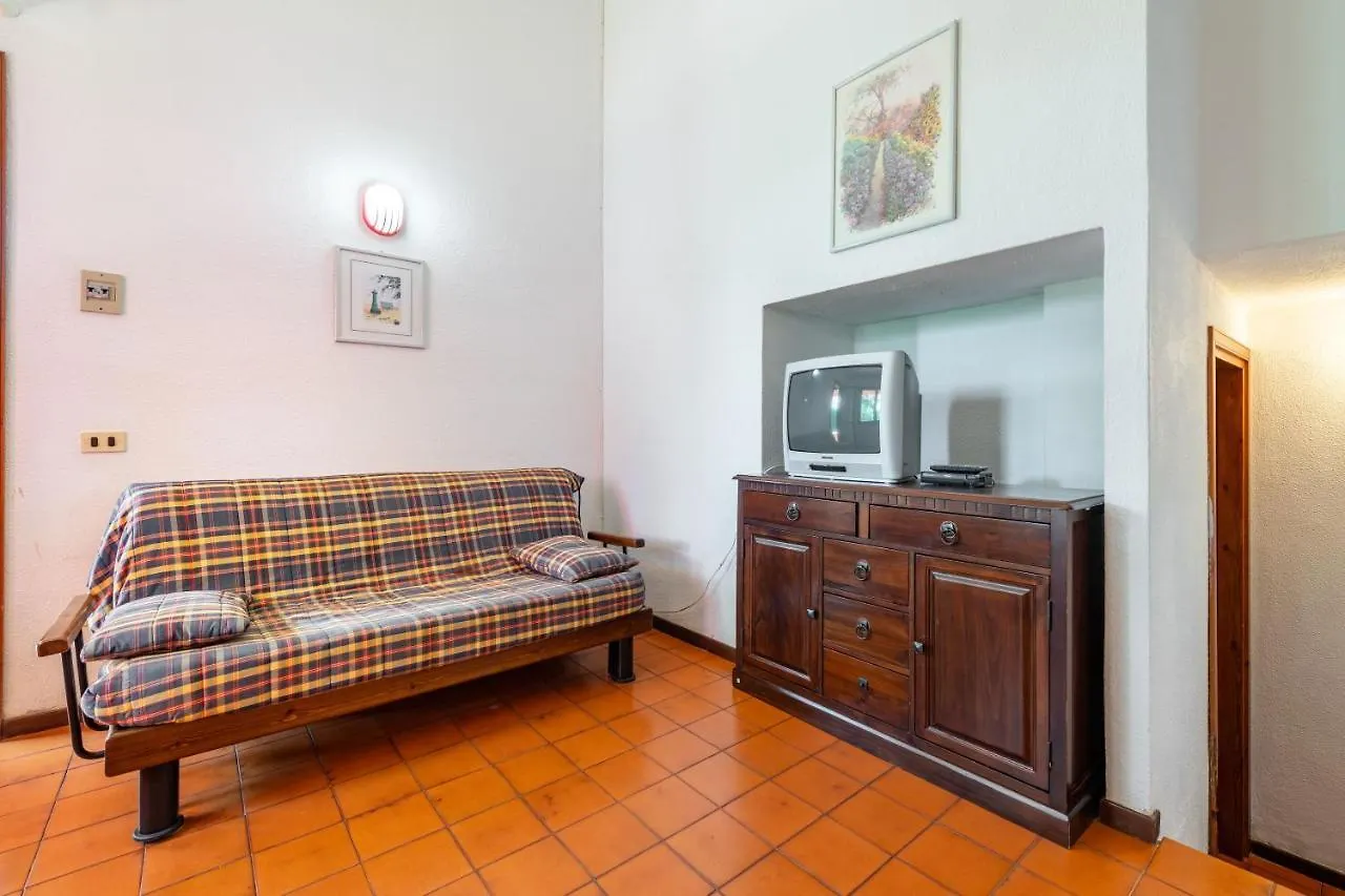 Accu Is Prezzus Villetta E2 50Mt Villasimius Βίλα